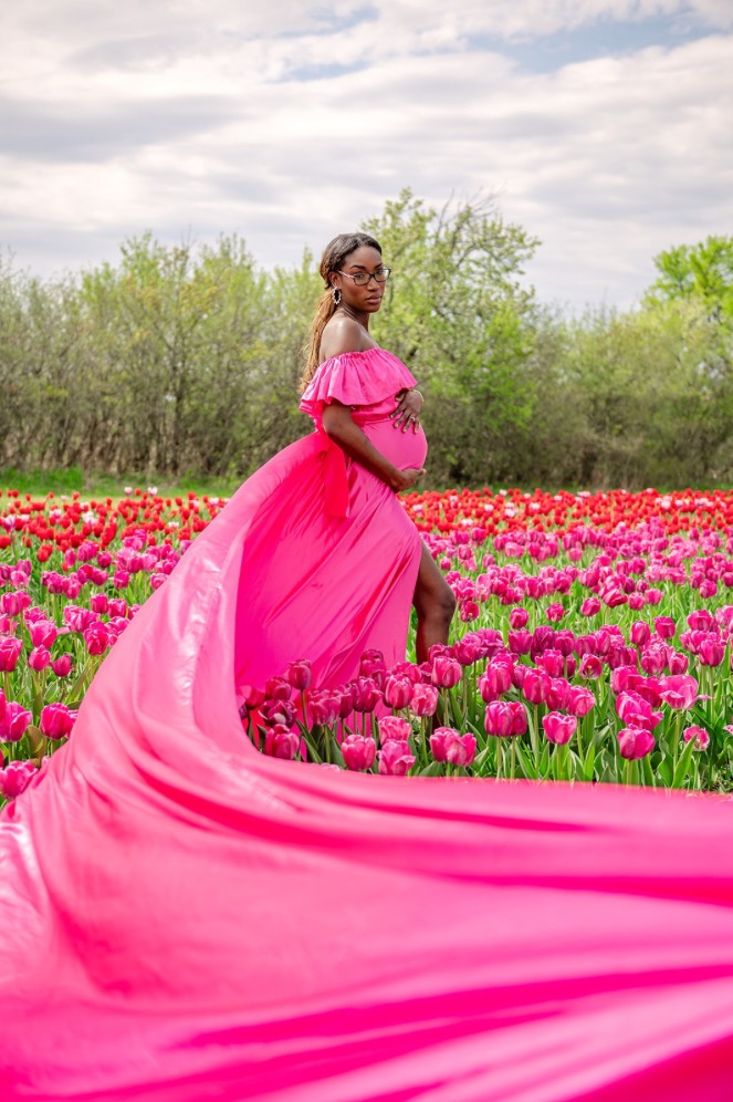 Venus gown in the tulip field